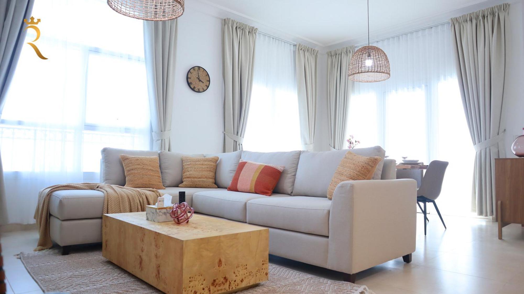 Elegant 2br Golf View Oasis With Maids In Yas Island अपार्टमेंट